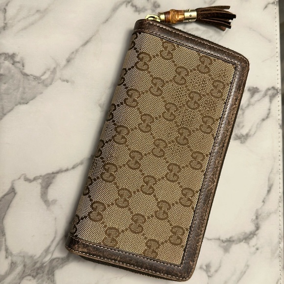Gucci Bamboo Tassel Long Zip-up Wallet - Picture 2 of 14